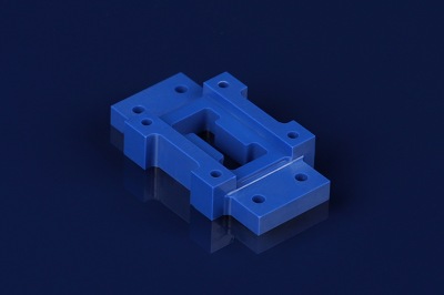 藍色氧化鋯結(jié)構(gòu)件